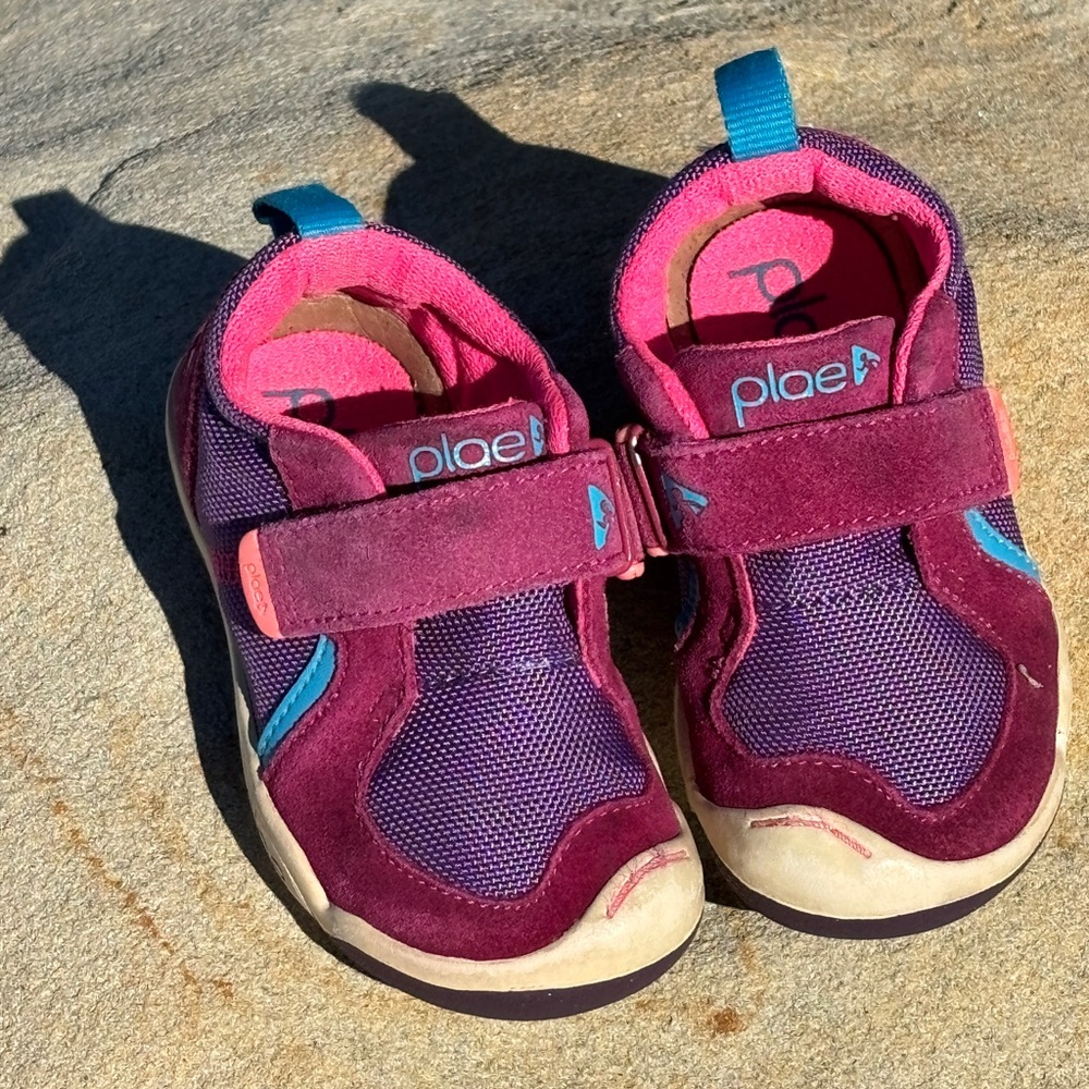 Plae Kids Shoes size 7 Purple and Pink